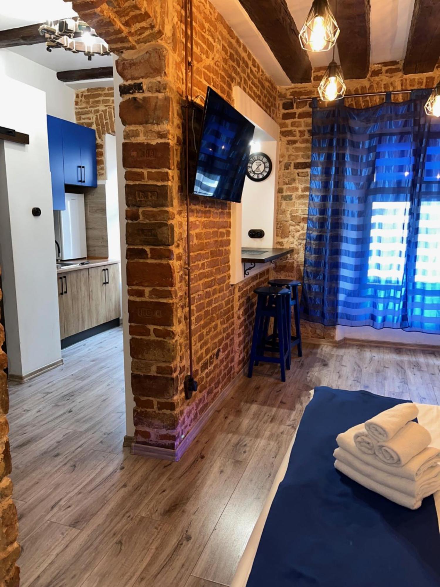 Cozy Loft В Самому Центрі Львова Appartement Buitenkant foto